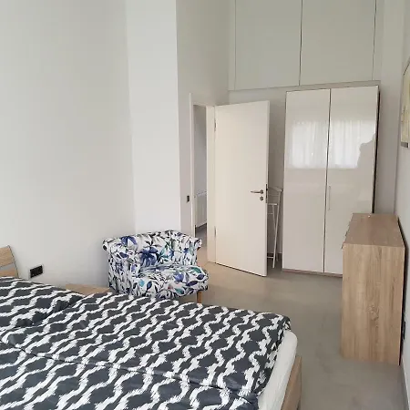 Haus Palmengarten 에어크라트